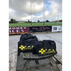 Vivomed Complete Run-On Medical Bag - Sports First Aid Kit - Black -Sports Therapy Store Vivomed bag in use 2021